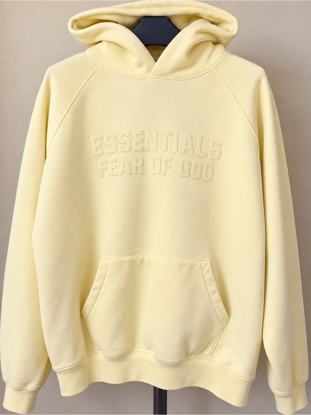 Fear of God Essentials Butter Yellow Embossed Logo Hoodie XL – Never Worn